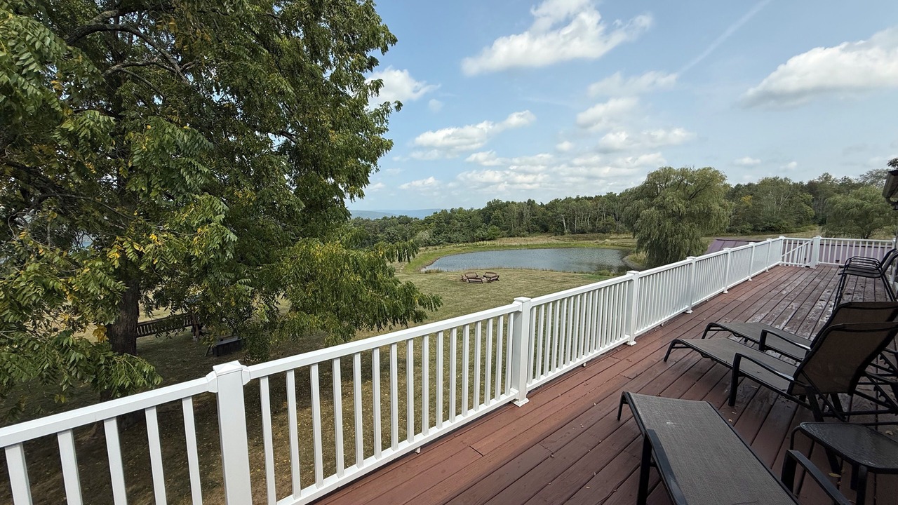 Photo of Patio Balcony in Hammondsport