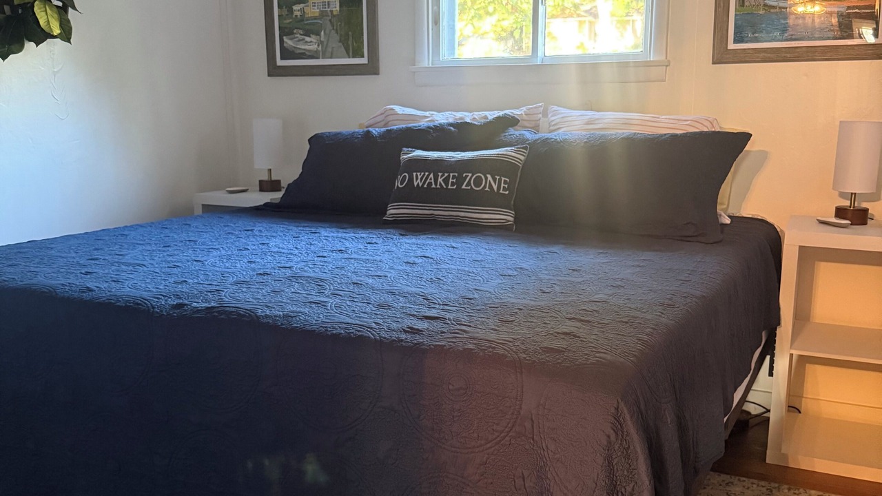 Photo of Bedroom in Canadohta Lake