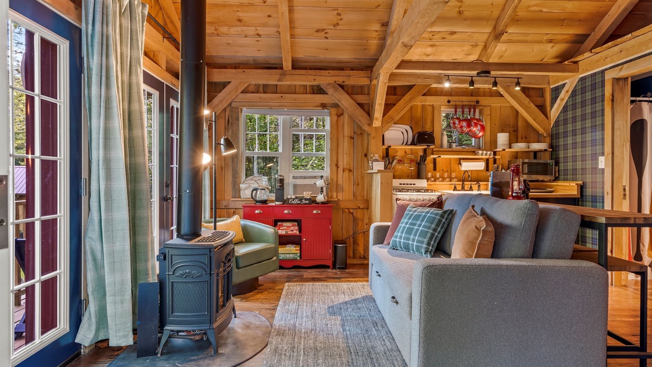 Photo of Livingroom in Bethel