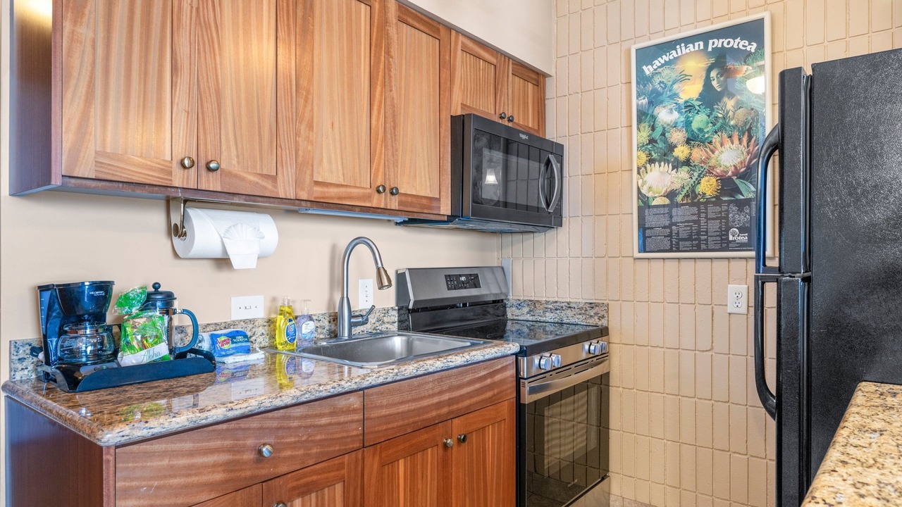Photo of Kitchen in Historic Lahaina Front Street