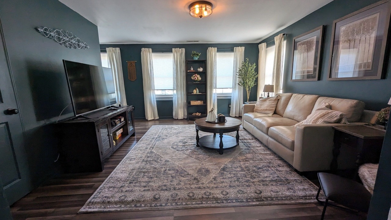 Photo of Livingroom in Canandaigua