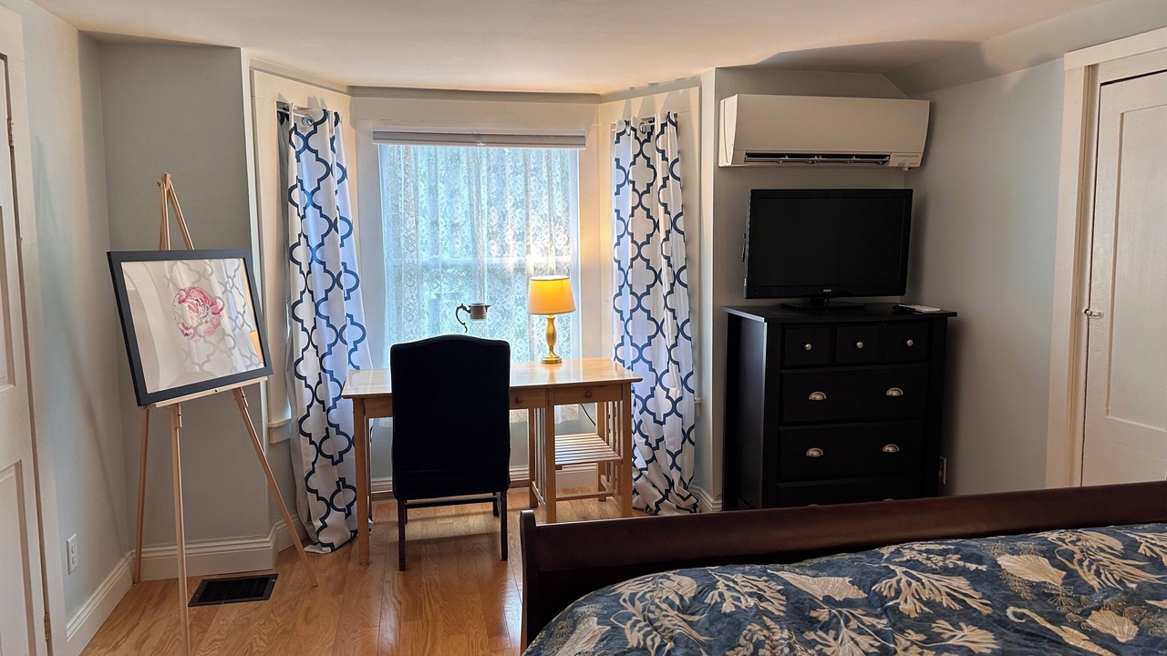 Photo of Bedroom in Rockland
