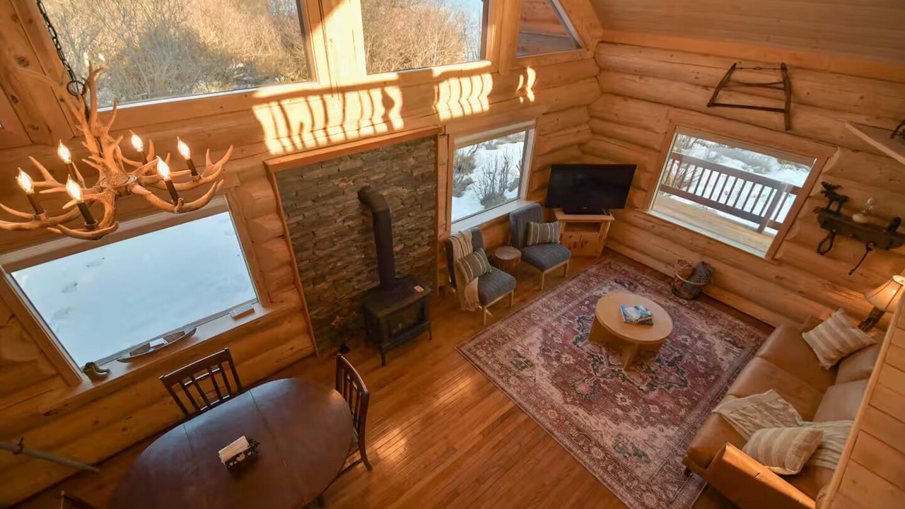 Photo of Bedroom in Homer