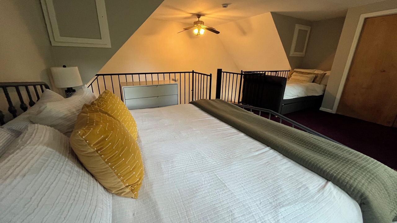 Photo of Bedroom in Cash Corner