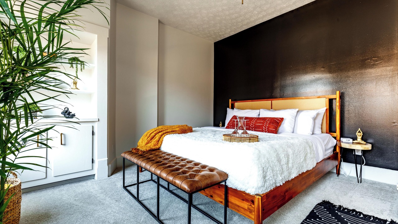 Photo of Bedroom in Victorian Village