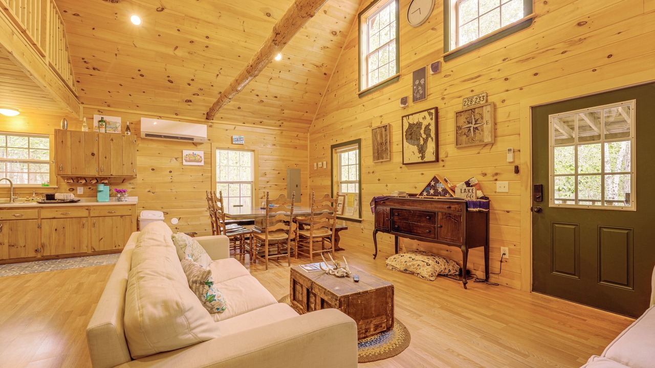 Photo of Livingroom in Standish