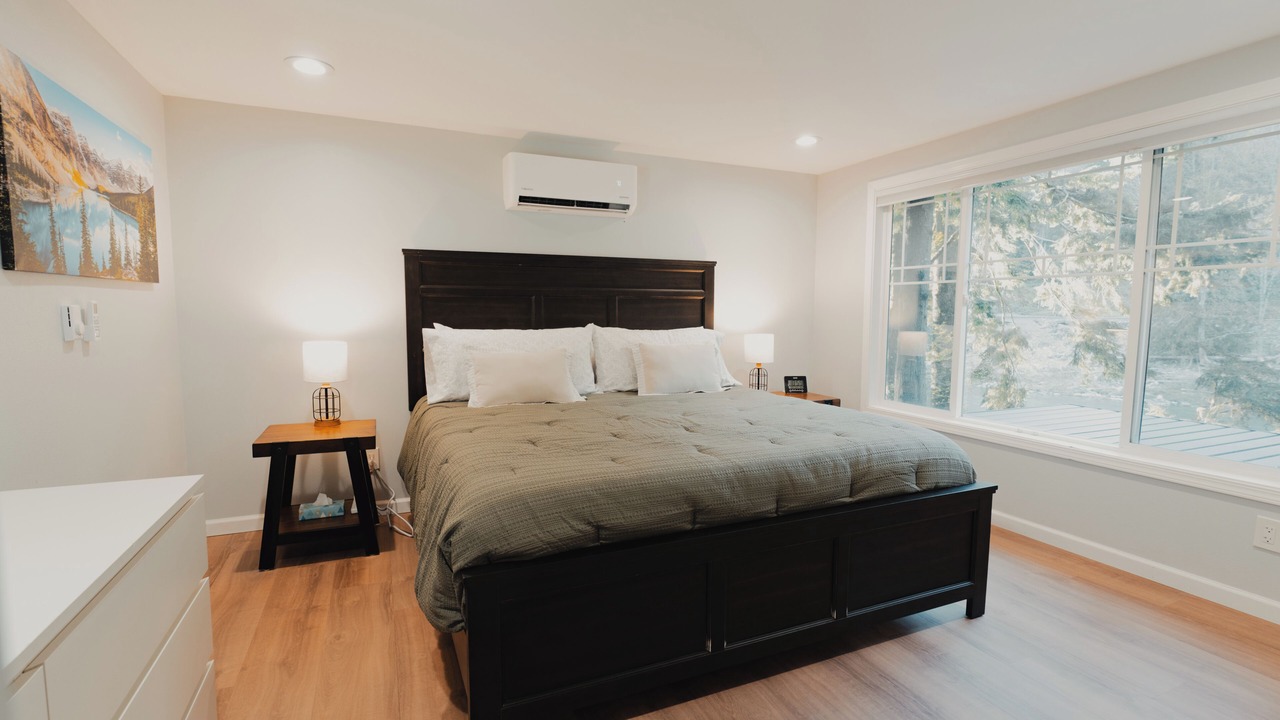 Photo of Bedroom in Gold Bar