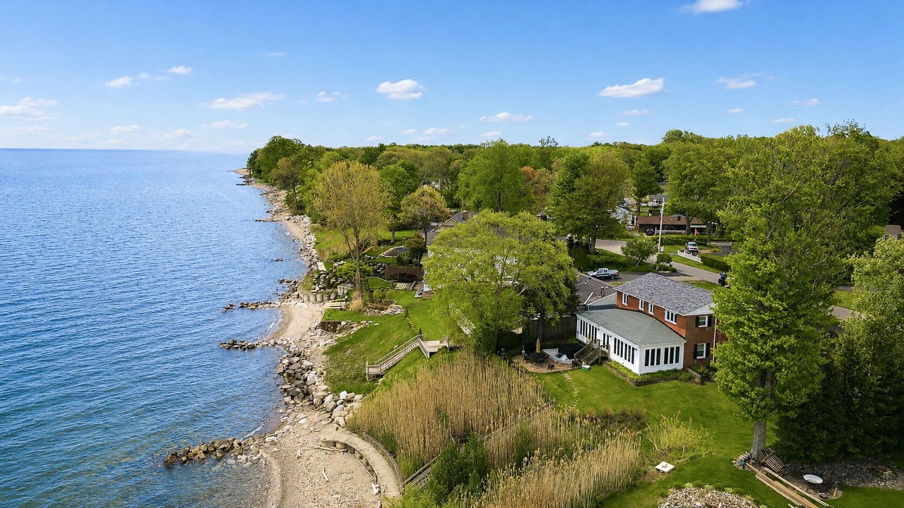 Photo of Outdoor in Madison-on-the-Lake