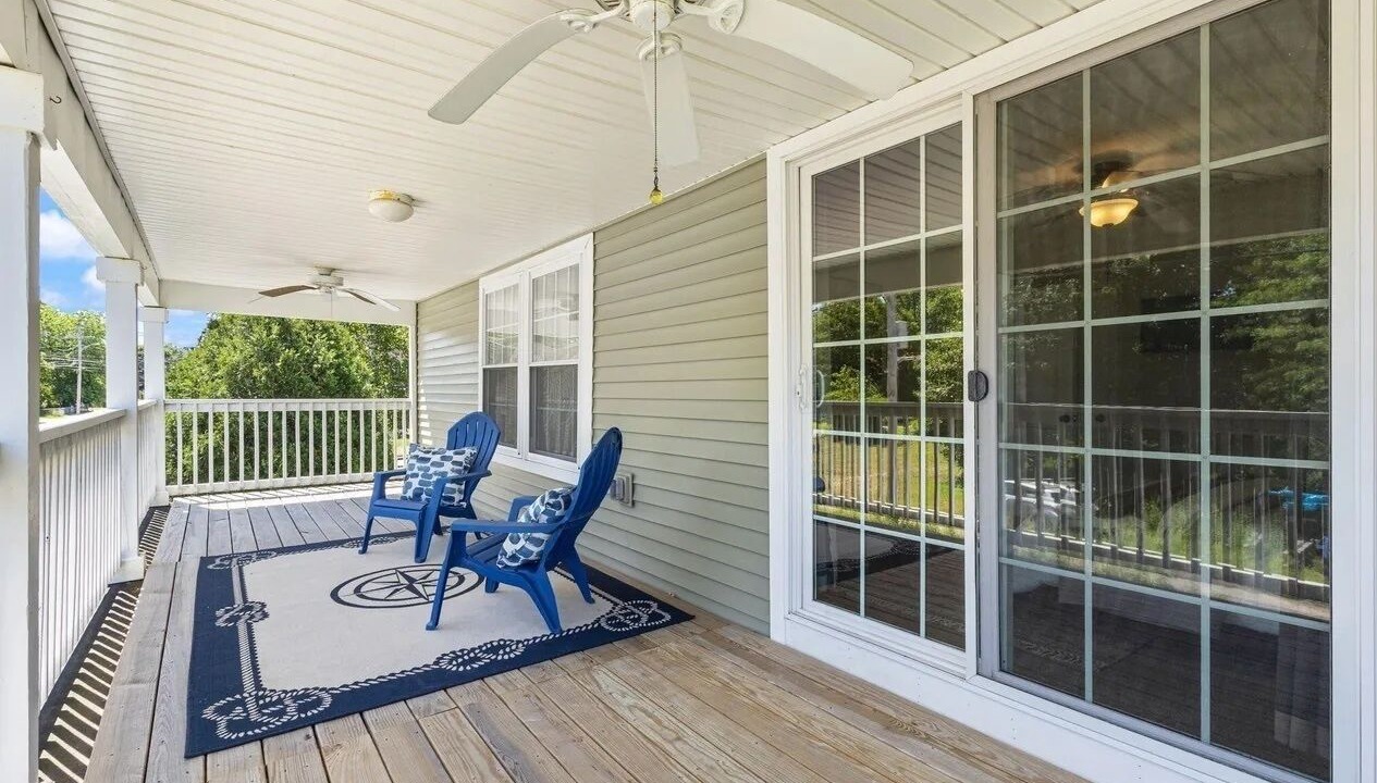 Photo of Patio Balcony in Knightville