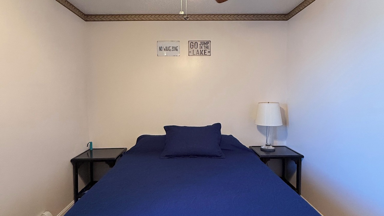Photo of Bedroom in Canaan