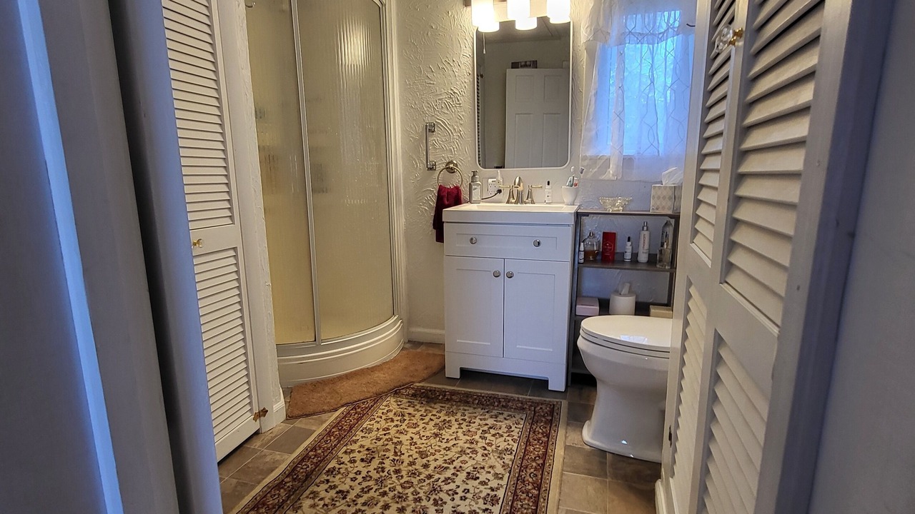 Photo of Bathroom in Eagle Lake