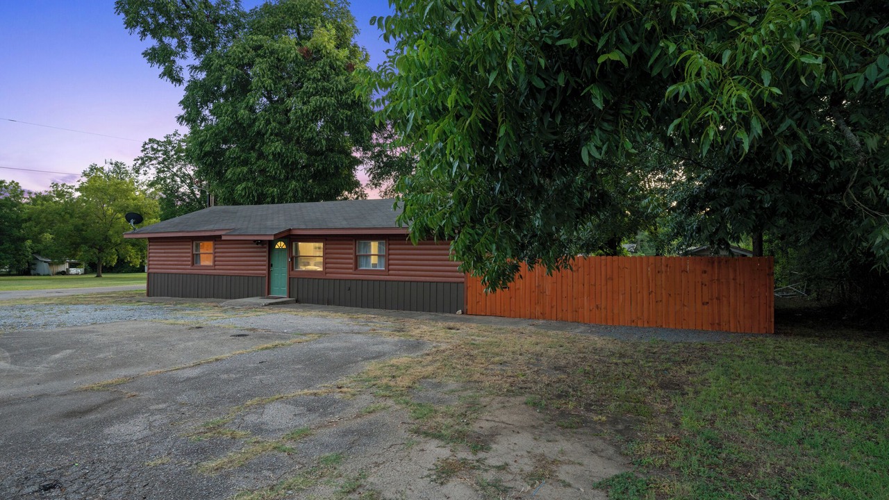 Photo of Outdoor in Valliant