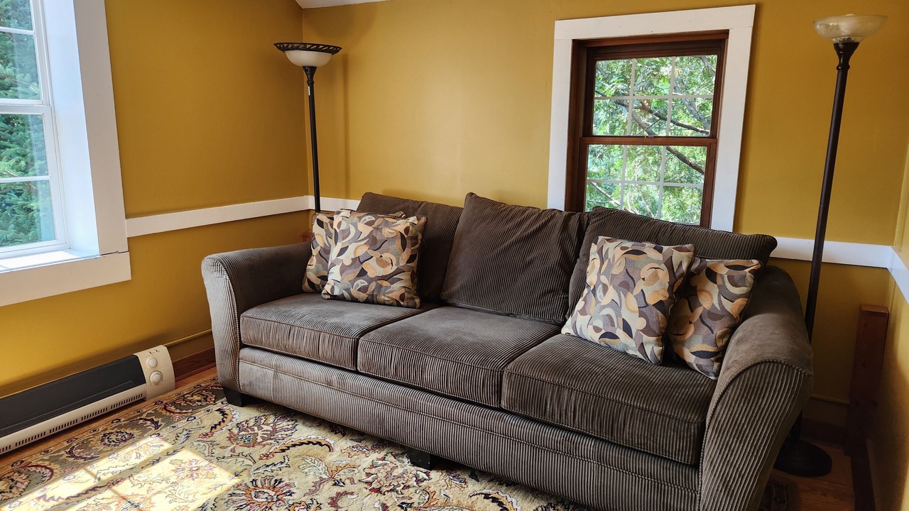 Photo of Livingroom in Spring Creek
