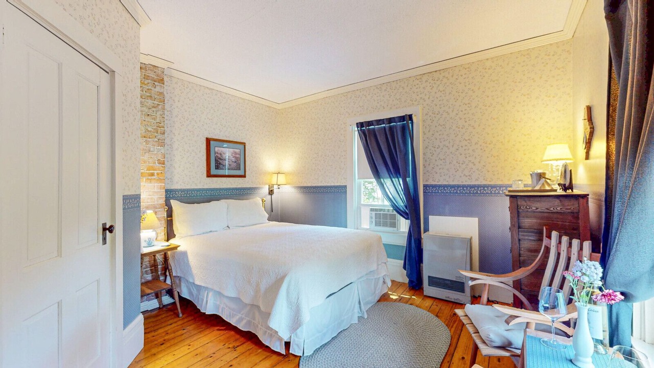 Photo of Bedroom in Hancock Point