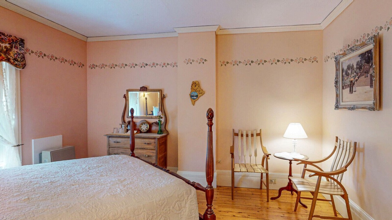 Photo of Bedroom in Hancock Point