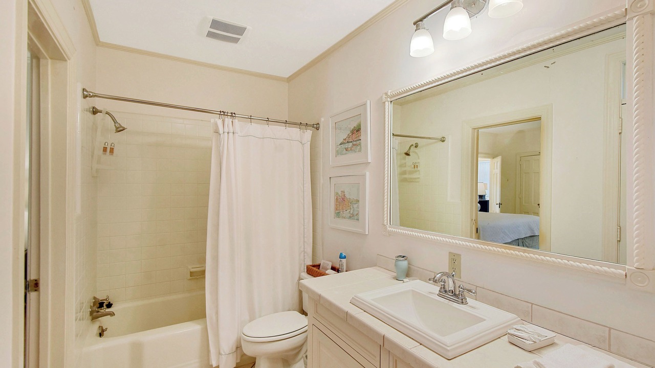 Photo of Bathroom in Sea Island