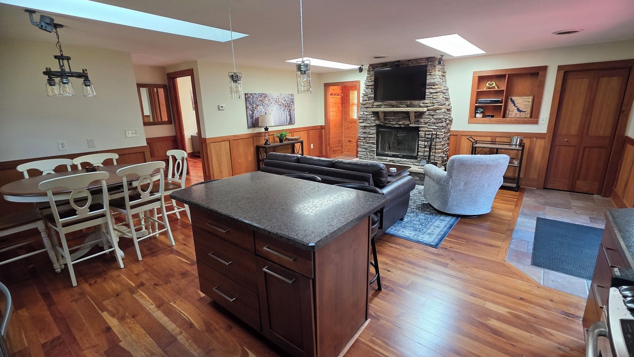 Photo of Livingroom in Mayville