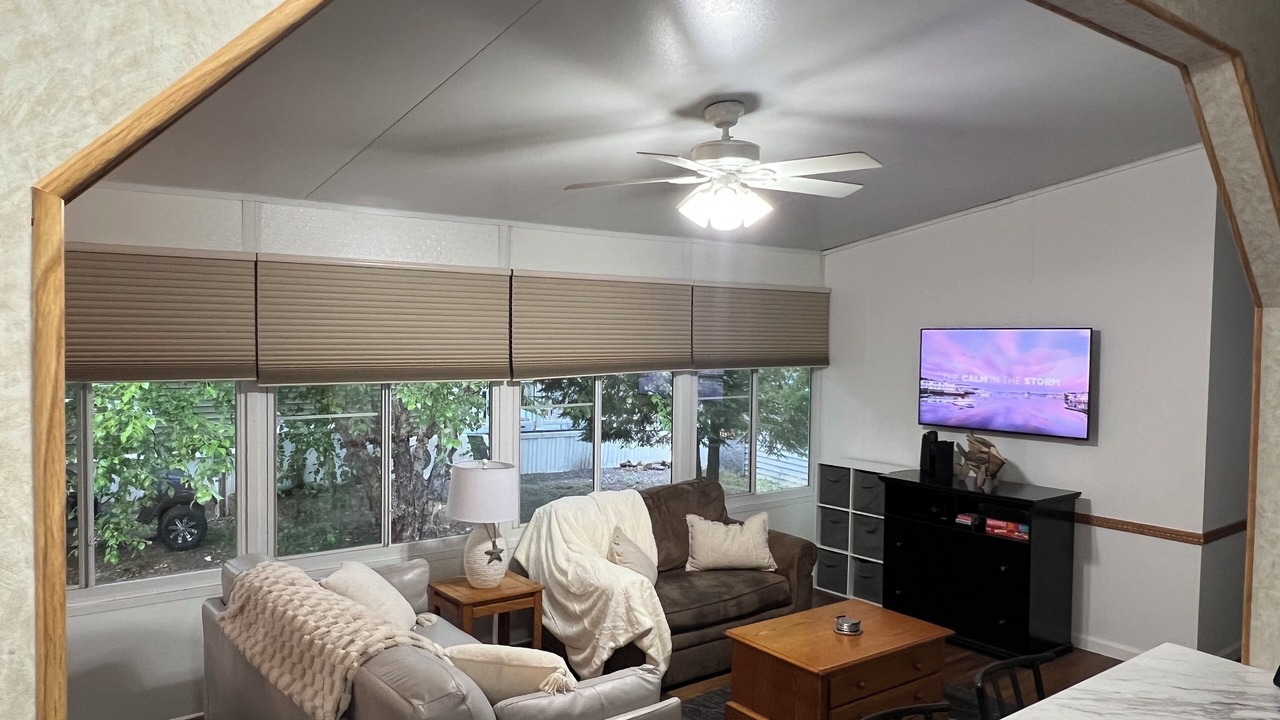 Photo of Livingroom in South Casco