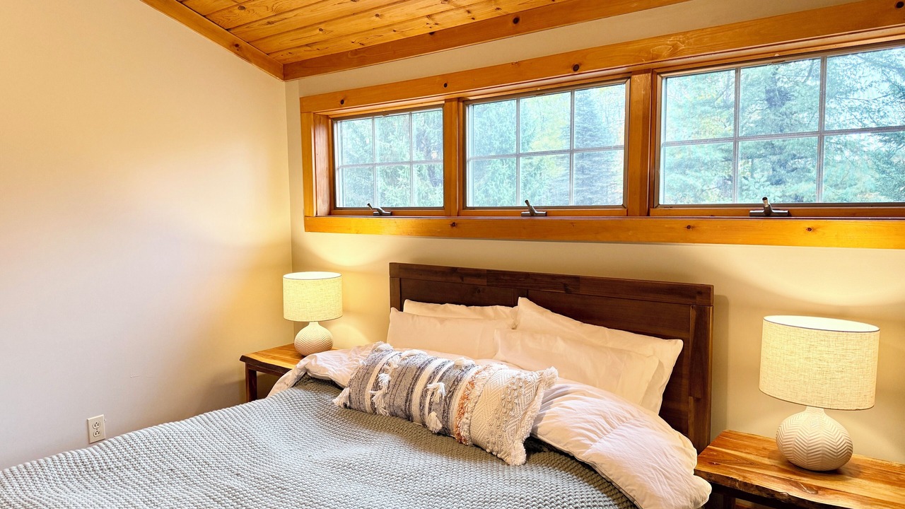 Photo of Bedroom in Ellicottville