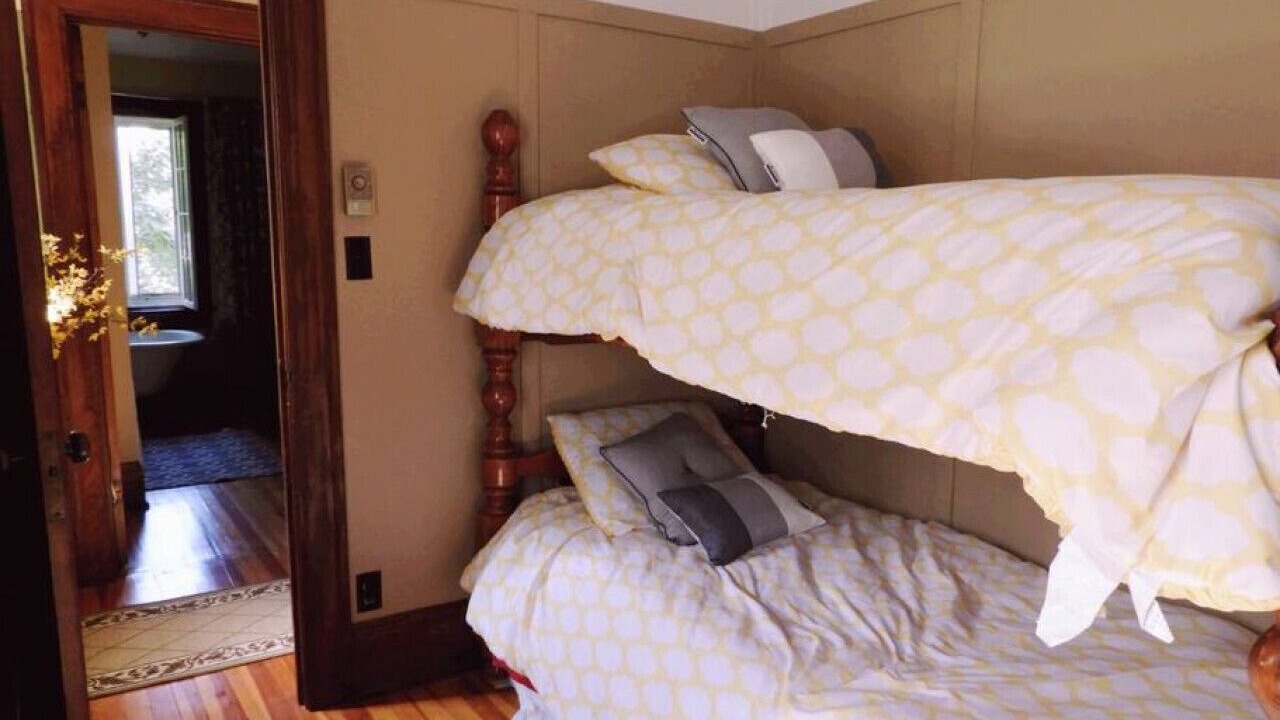 Photo of Bedroom in Livonia