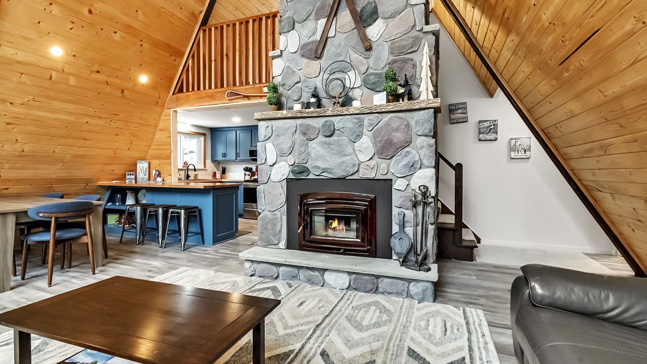 Photo of Livingroom in Little Valley