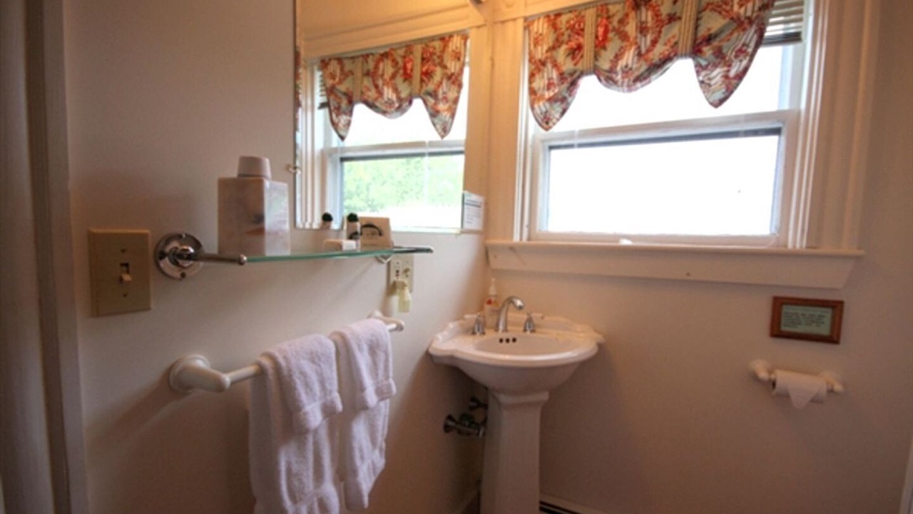 Photo of Bathroom in Hallowell