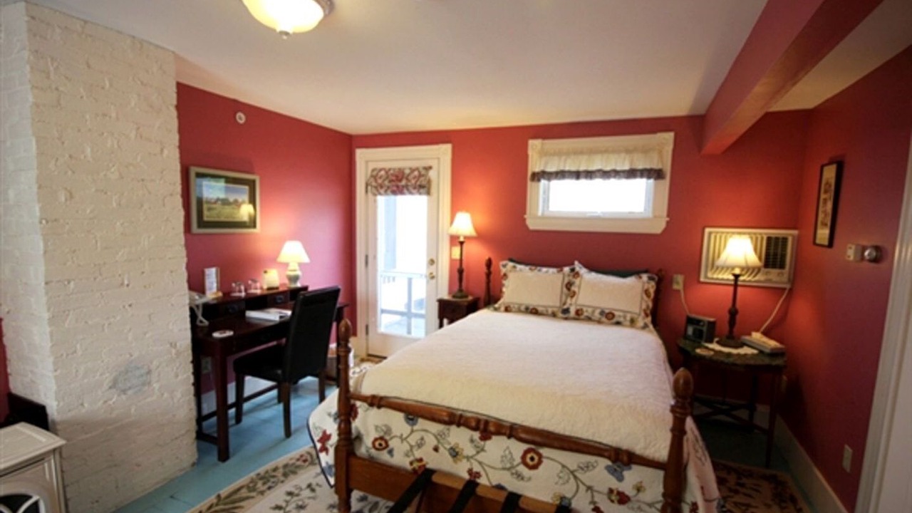 Photo of Bedroom in Hallowell