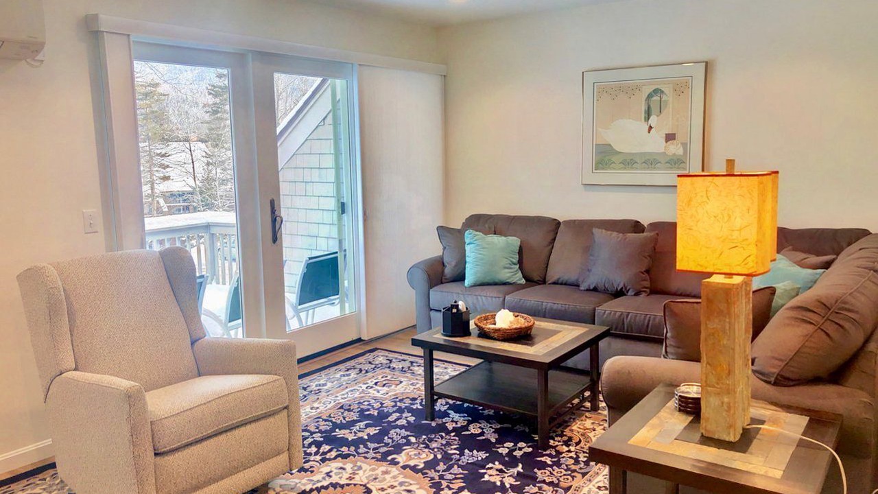 Photo of Livingroom in Carroll