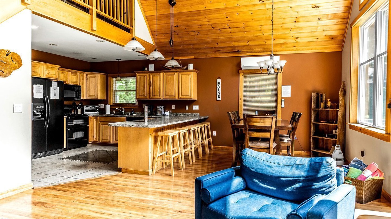 Photo of Livingroom in Dover-Foxcroft
