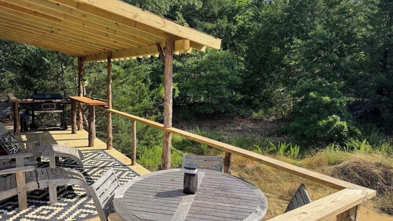 Photo of Outdoor in Honey Grove