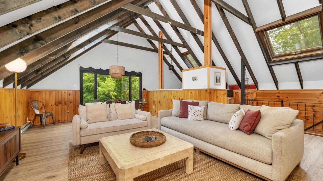Photo of Livingroom in West Bridgton