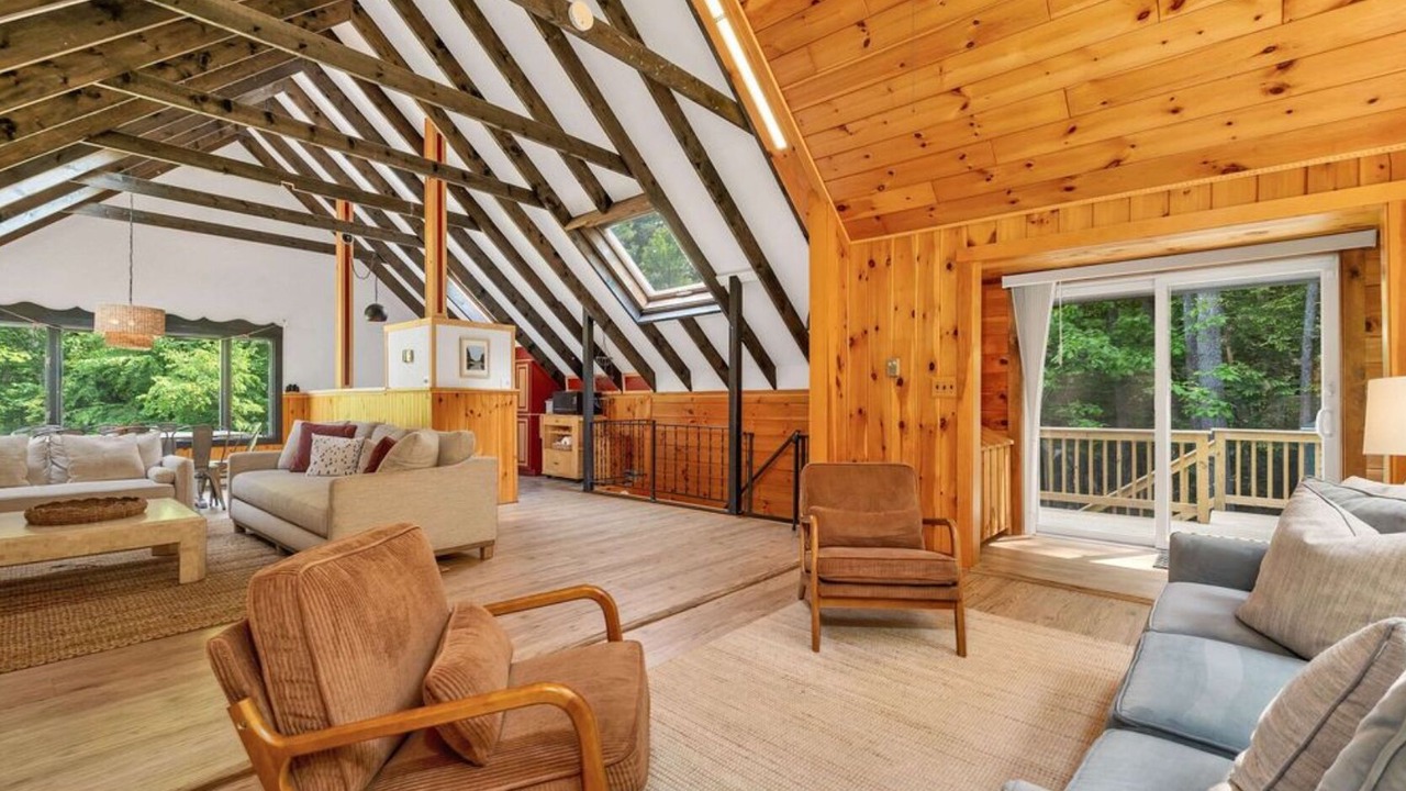 Photo of Livingroom in West Bridgton
