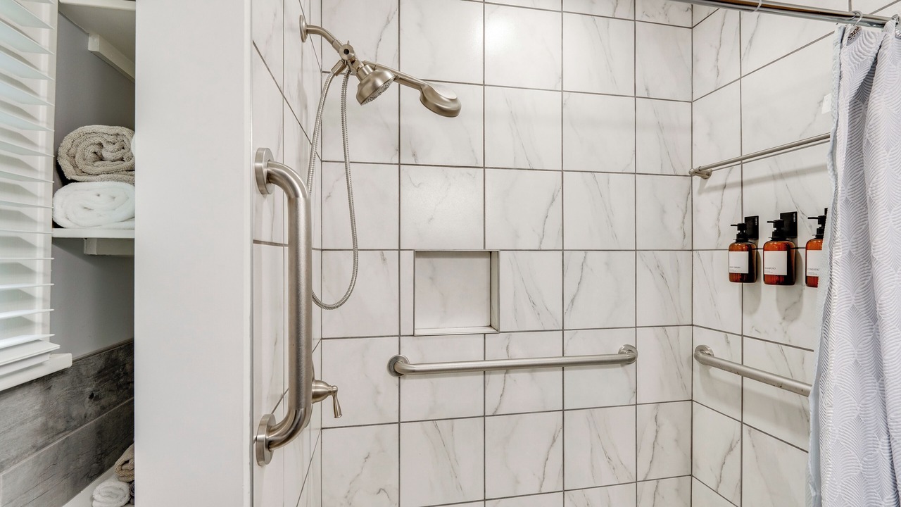 Photo of Bathroom in West Akron