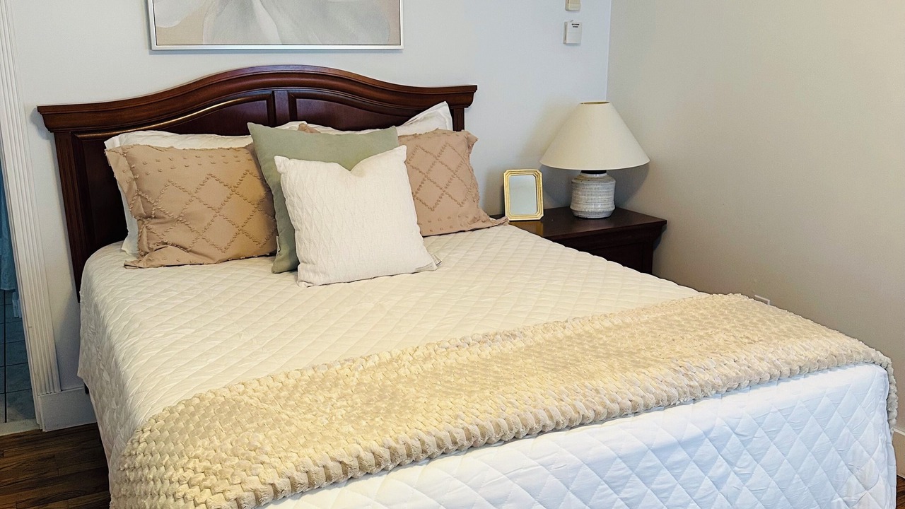 Photo of Bedroom in Hammondsport