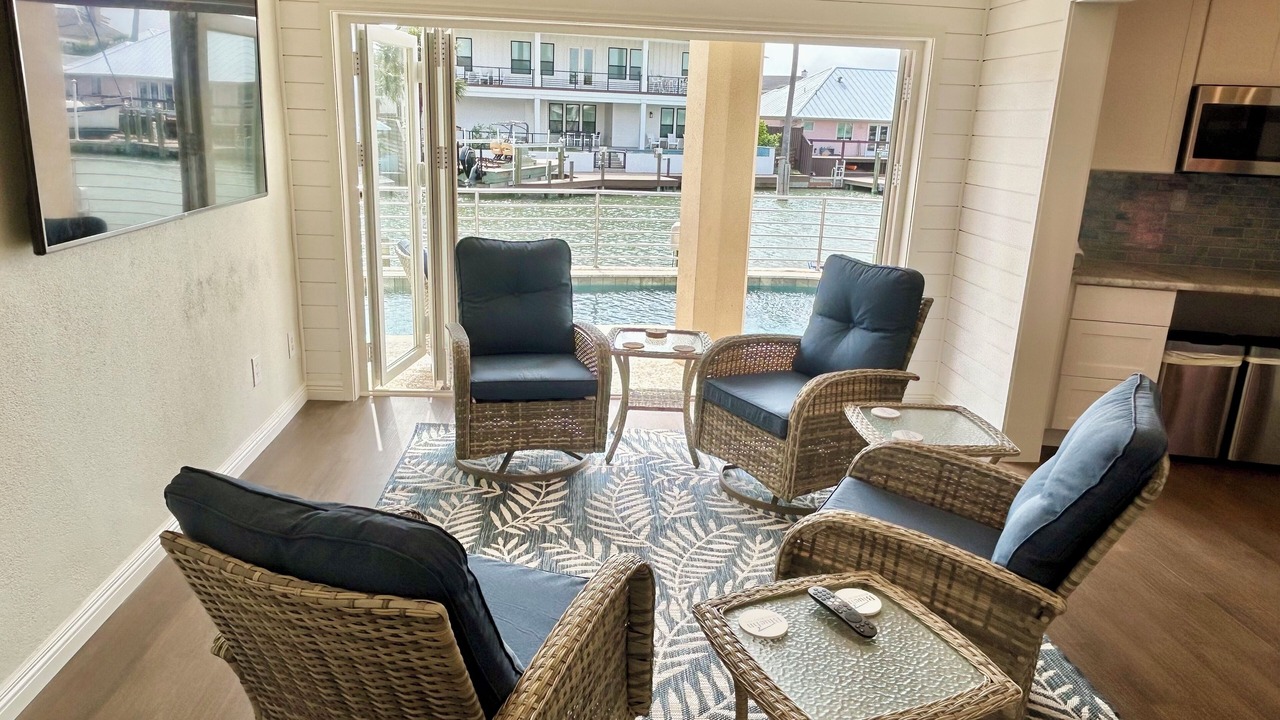 Photo of Livingroom in Key Allegro