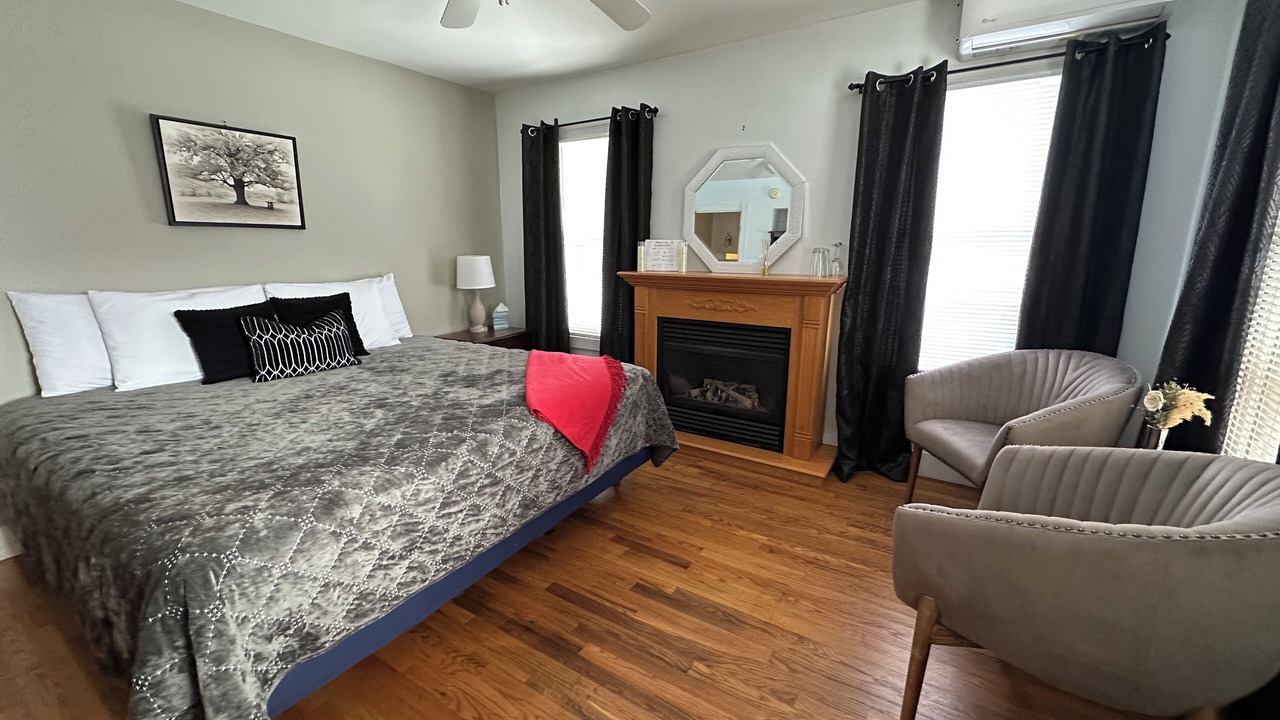 Photo of Bedroom in Hammondsport