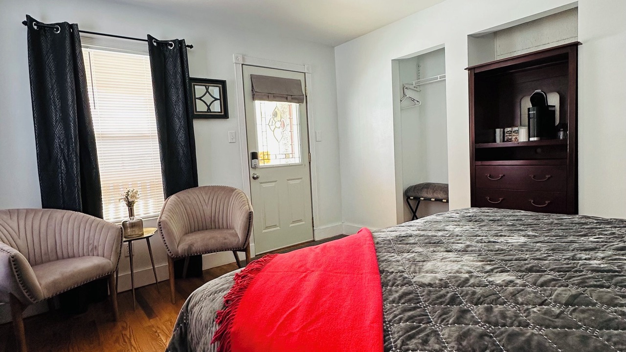 Photo of Bedroom in Hammondsport