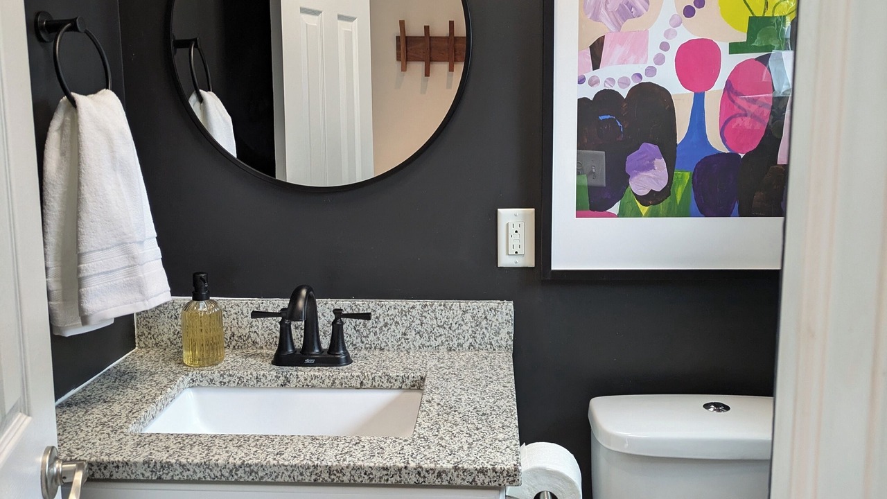 Photo of Bathroom in Batavia