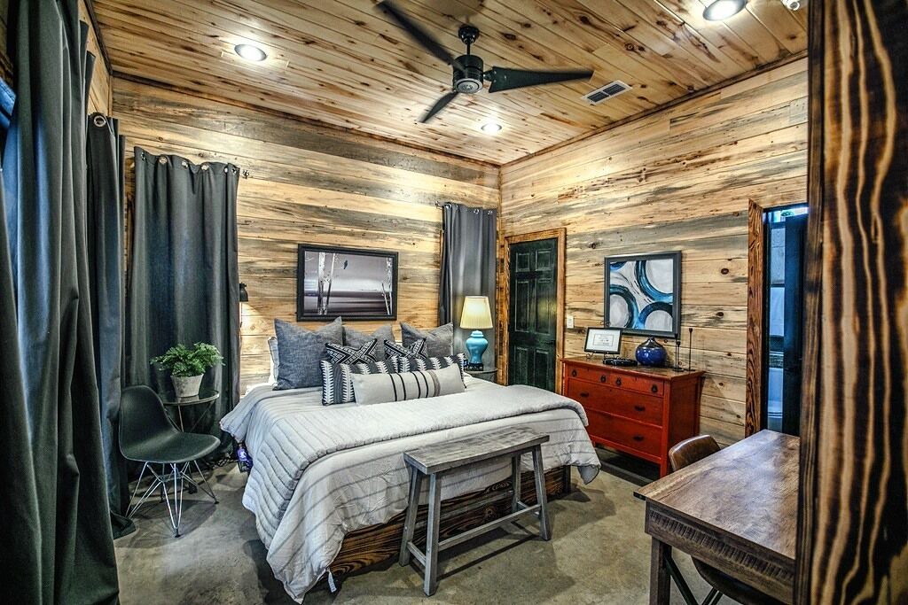 Photo of Bedroom in Hochatown