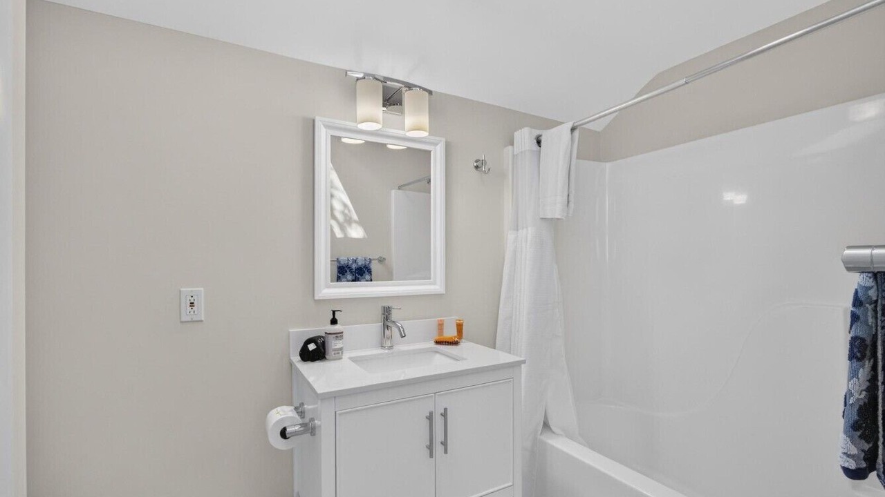 Photo of Bathroom in Ocean Point