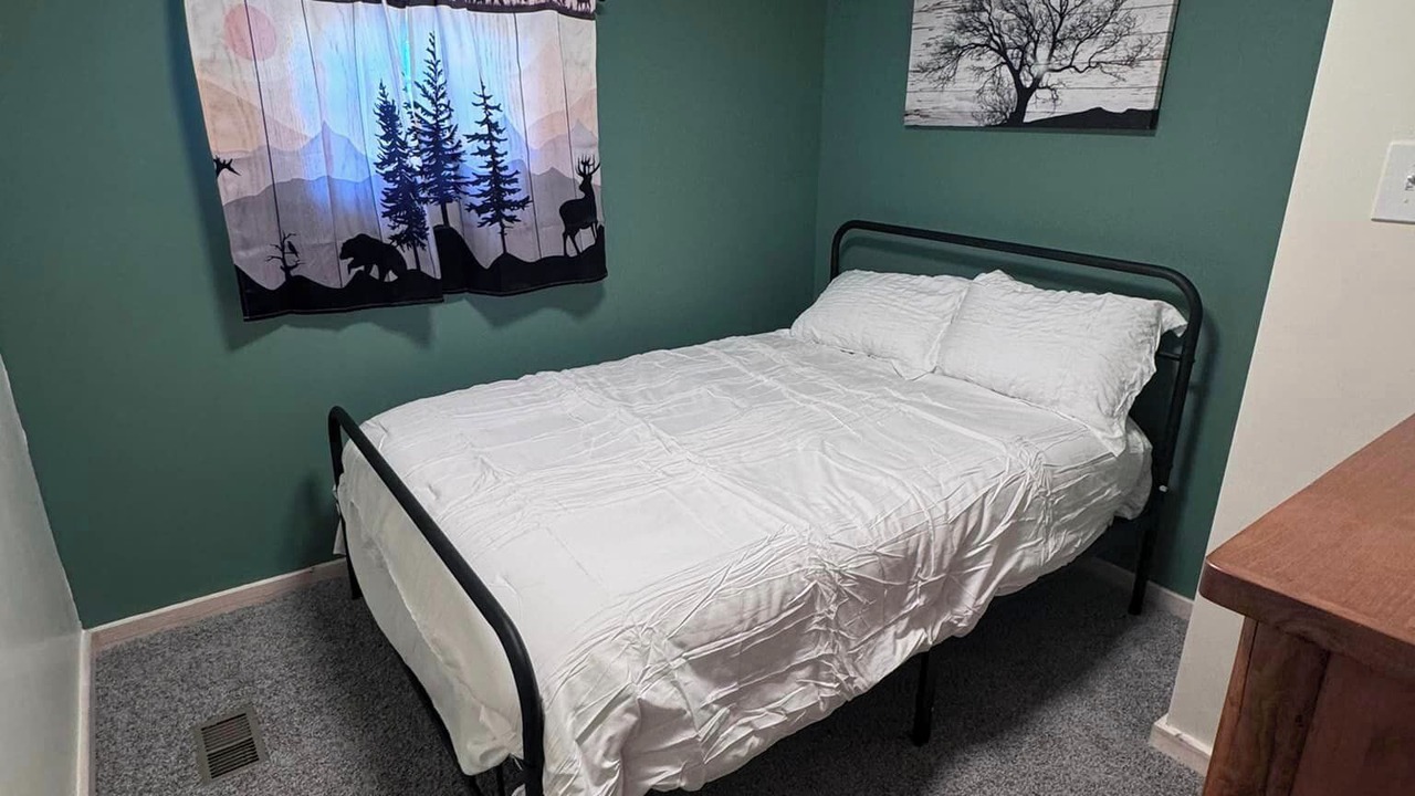 Photo of Bedroom in Weedville