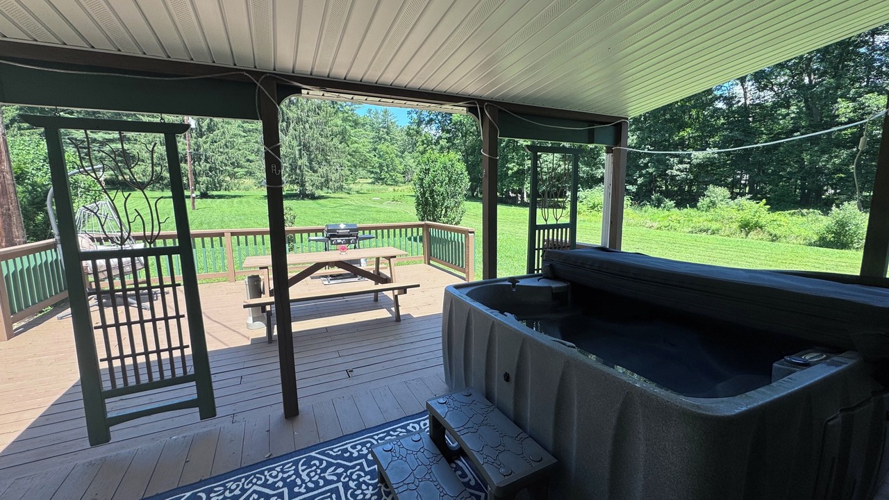 Photo of Patio Balcony in Weedville