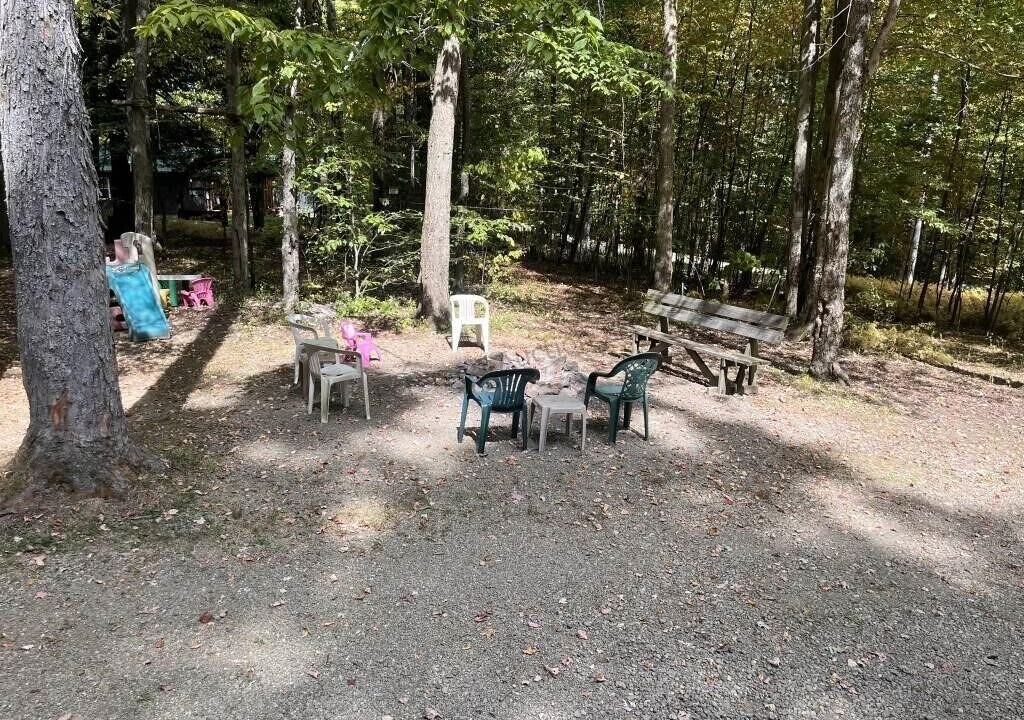 Photo of Outdoor in Russell