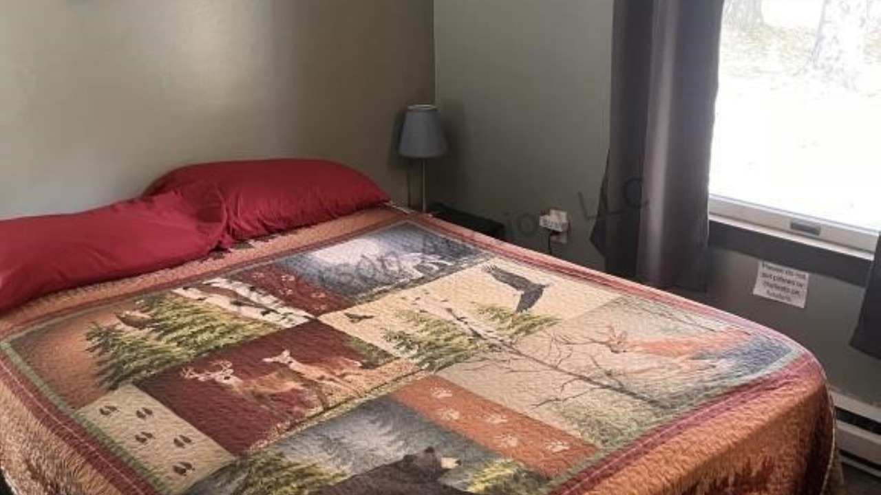 Photo of Bedroom in Russell