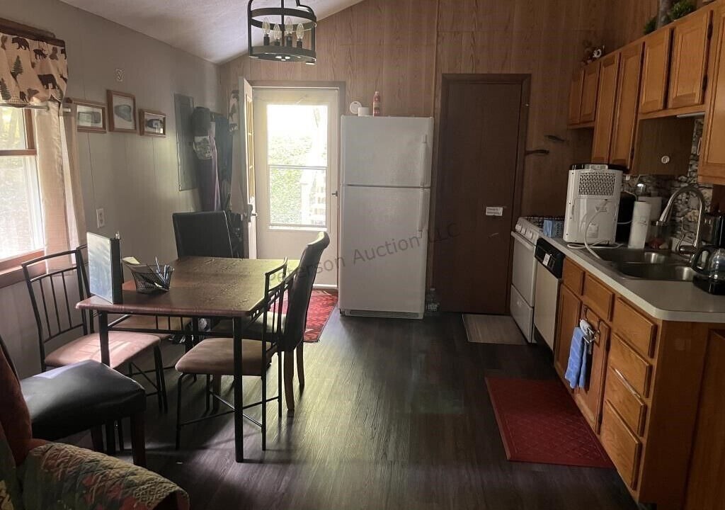 Photo of Kitchen in Russell