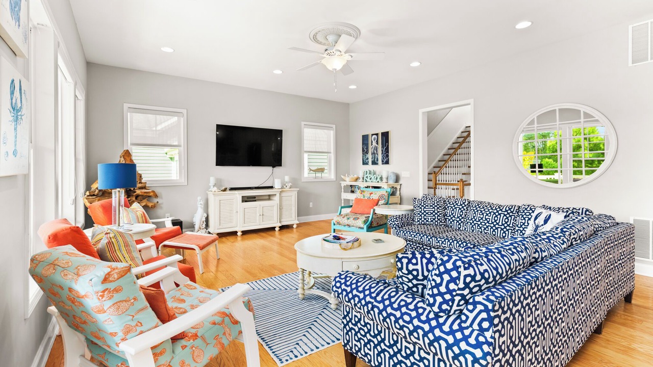 Photo of Livingroom in Bayside