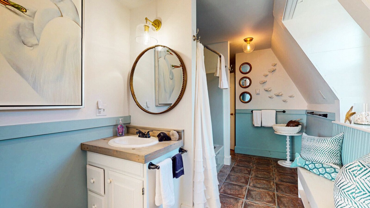 Photo of Bathroom in Ocean Point