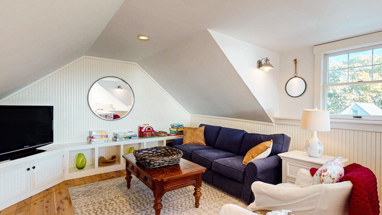 Photo of Livingroom in Ocean Point