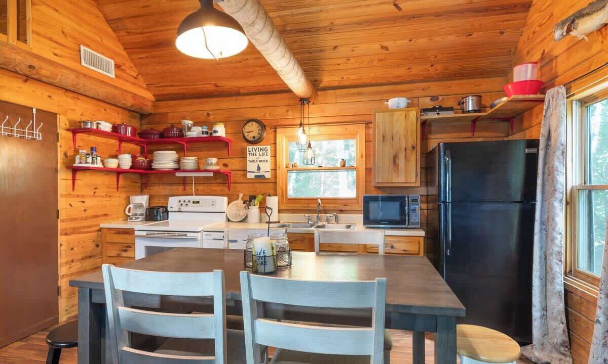 Photo of Kitchen in Shell Knob
