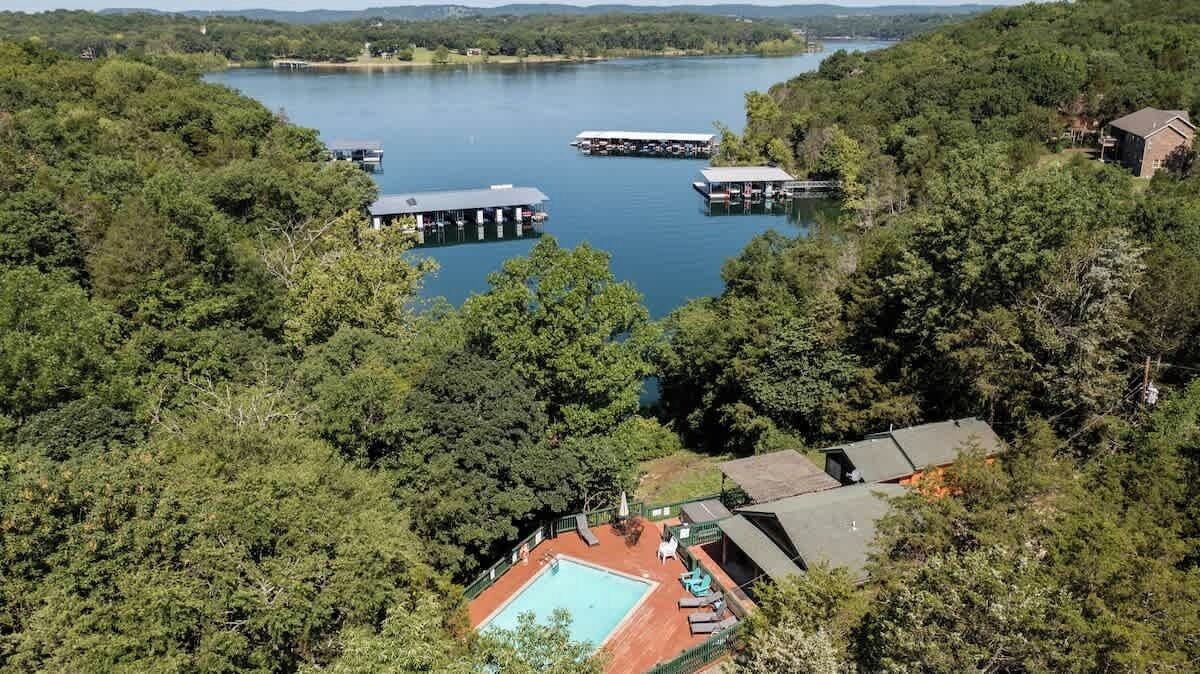 Photo of Outdoor in Shell Knob